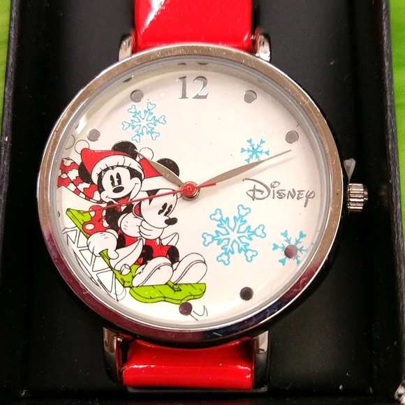 Disney Christmas 2025 Lil Rin Rin Plush Badge Red New